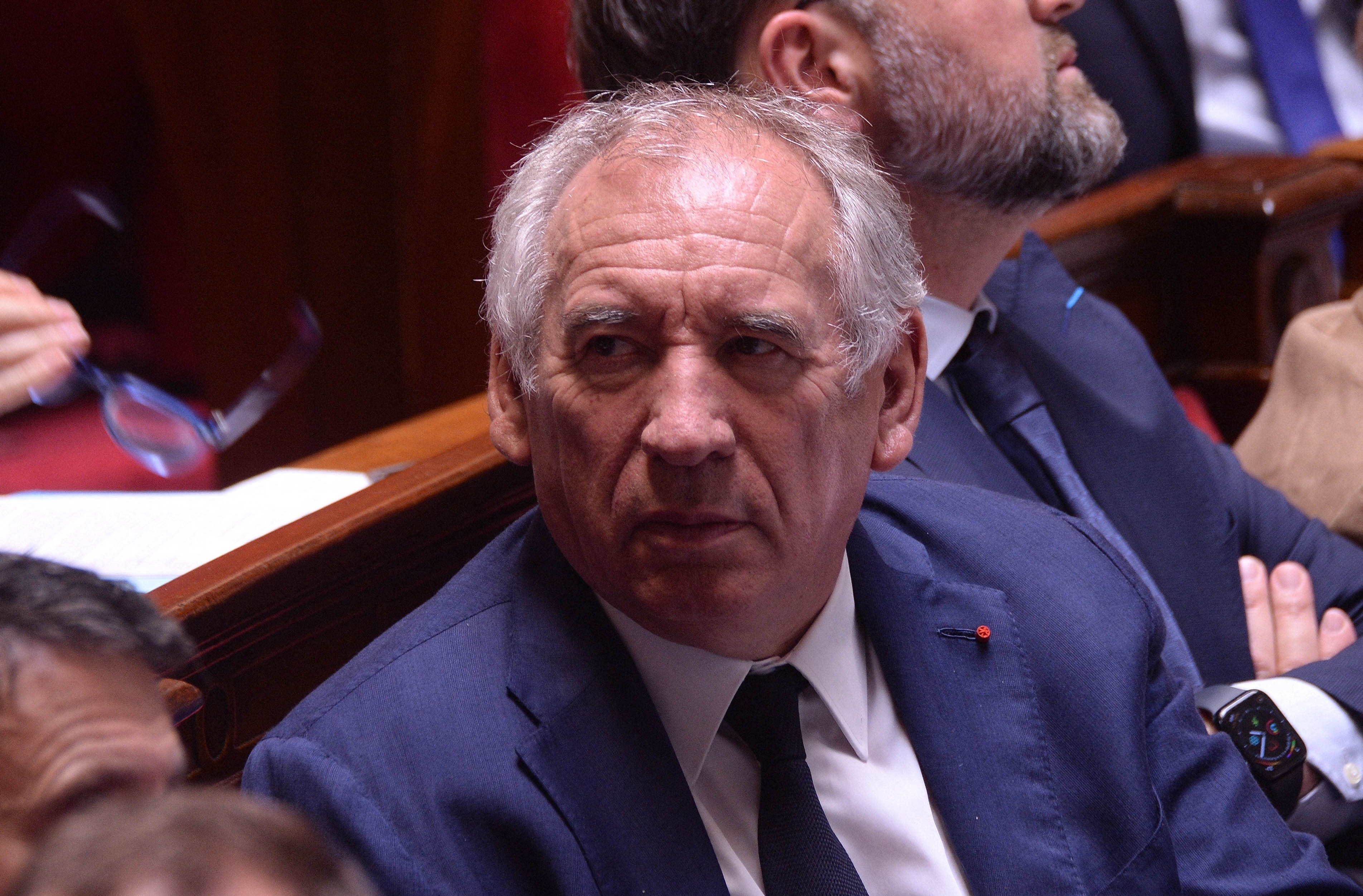 In Chartres, François Bayrou gives full powers to prefects to slash state spending
