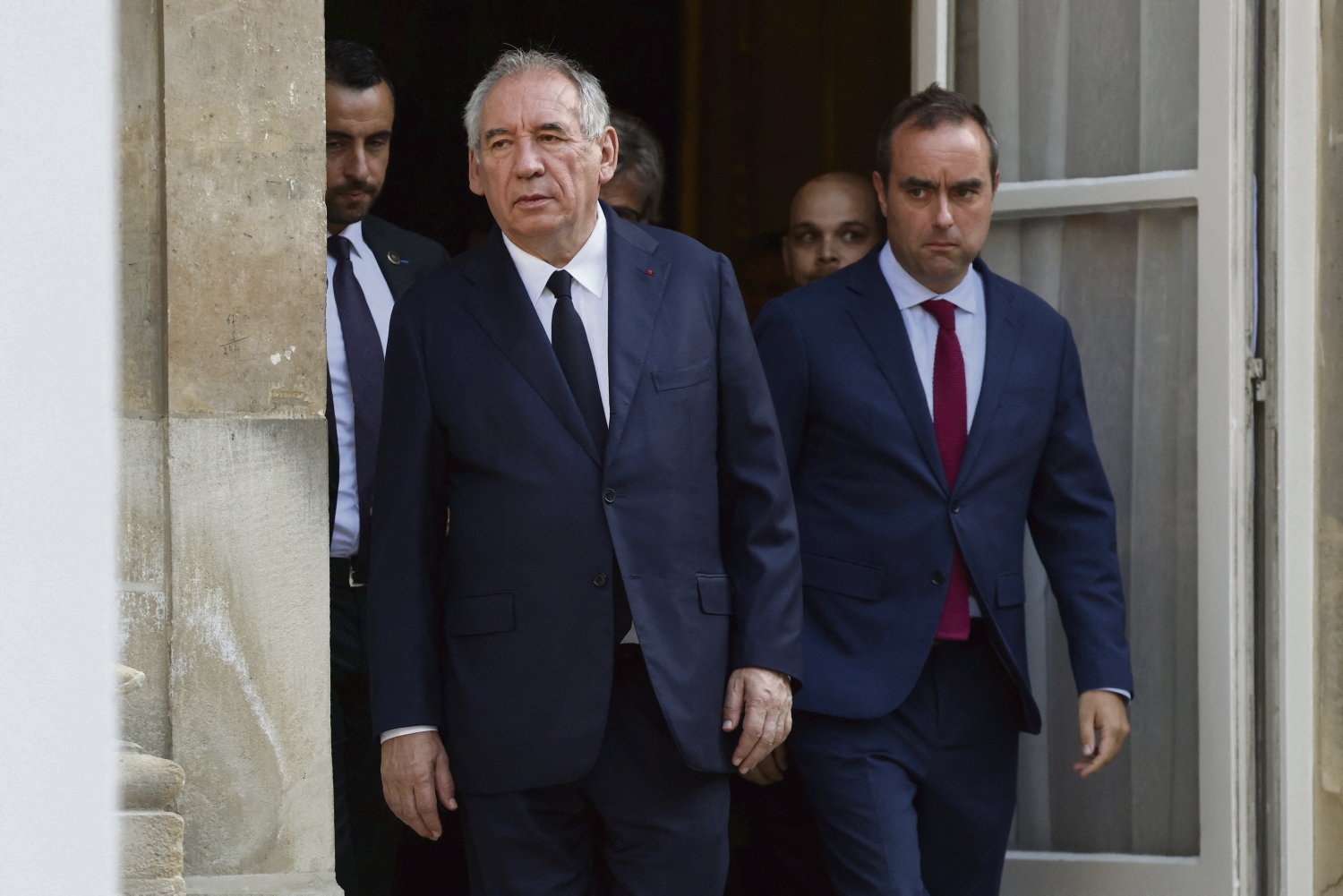 2026 Budget: Between austerity measures for the people and increased military spending, François Bayrou faces parliamentary censure