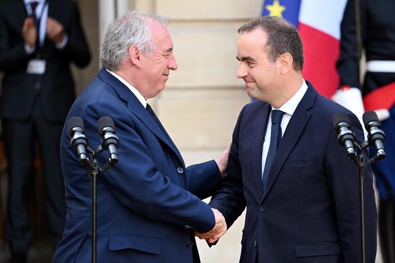 Sébastien Lecornu: wieczna „zmiana” bez modyfikacji makronizmu