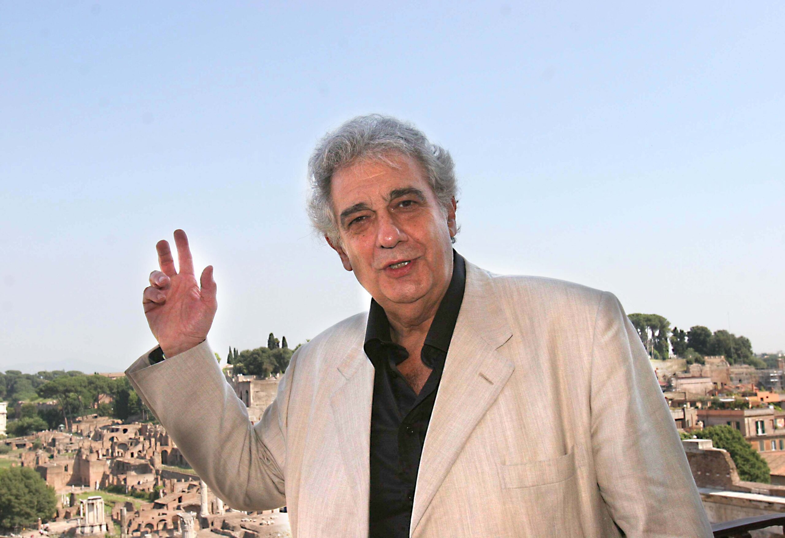 O Prêmio Internacional Faraglioni Capri vai para Plácido Domingo.