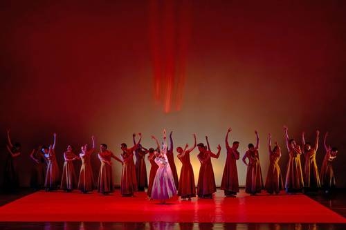 El TCUNAM propone una Carmina Burana “vertiginosa”