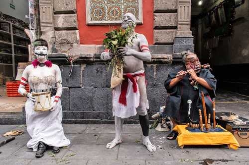 Zócalo, Manifiesta adlı performans sanatı etkinliğine ev sahipliği yapacak.