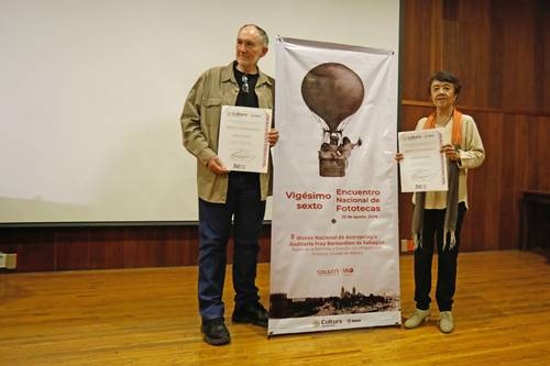 Il merito fotografico di Maritza López e John O'Leary è riconosciuto dall'INAH