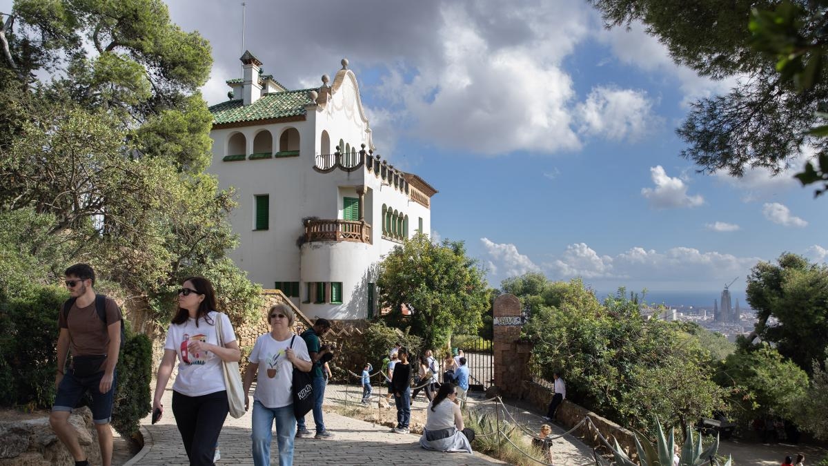 Barcellona procede con l'espropriazione della casa modernista Trias nel Parco Güell