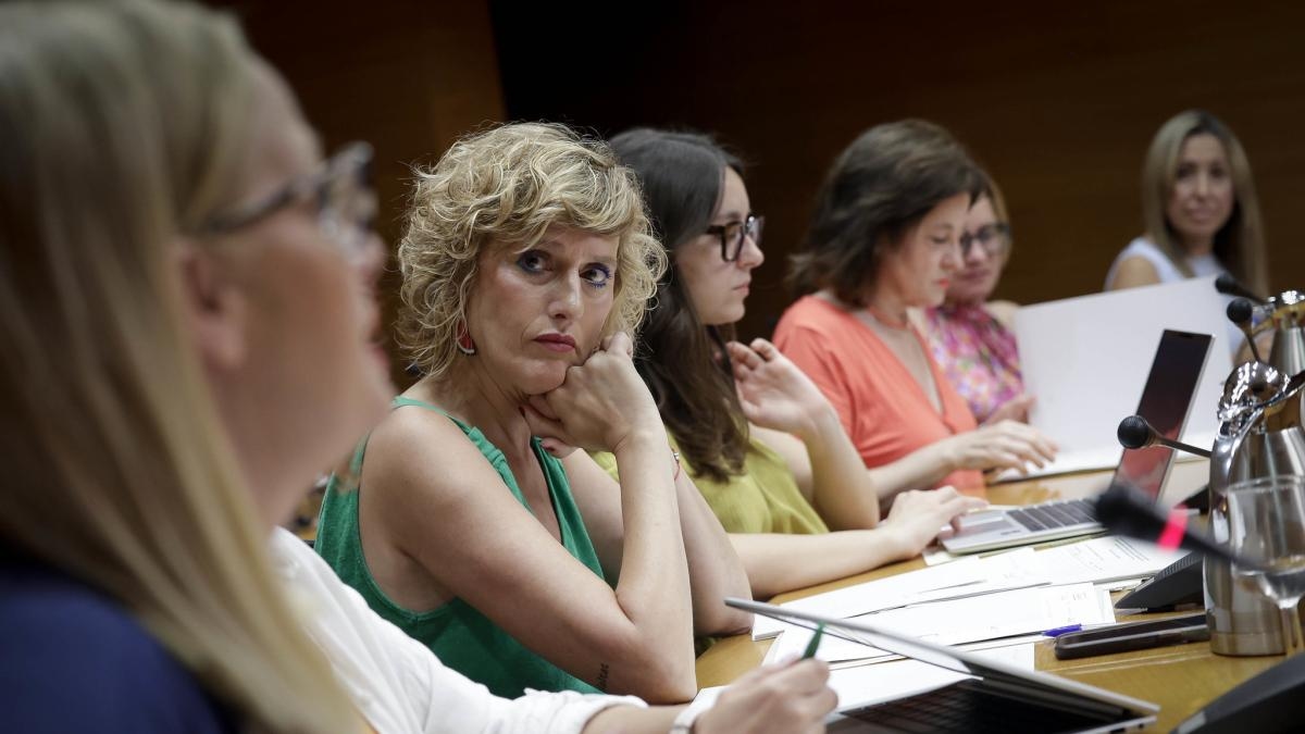 PP e Vox rejeitam medidas antiprostituição do PSPV em duro debate sobre o caso Ábalos.