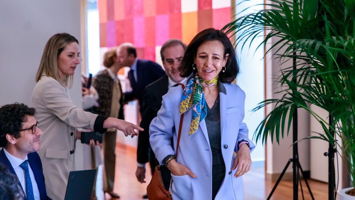 Santander will redefine its presence in Spain and the United Kingdom with its takeover bid for Sabadell.