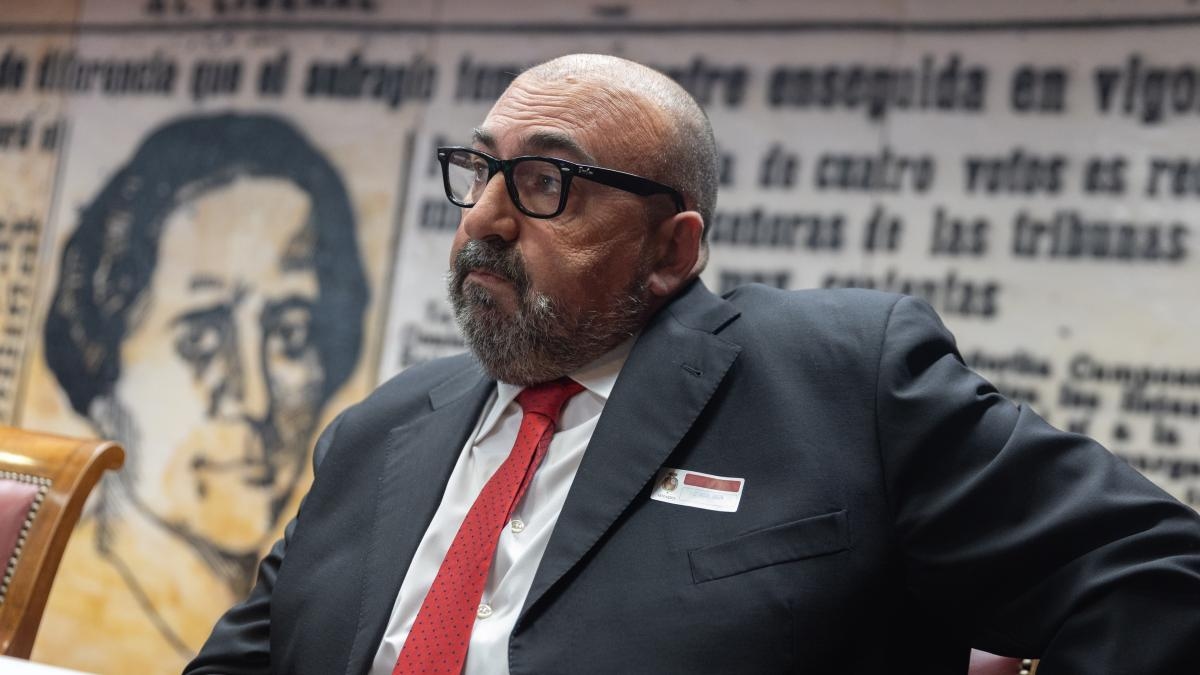 Koldo García: "Santos Cerdán heeft mij ertoe aangezet om als Ábalos-coureur op te treden in de PSOE."