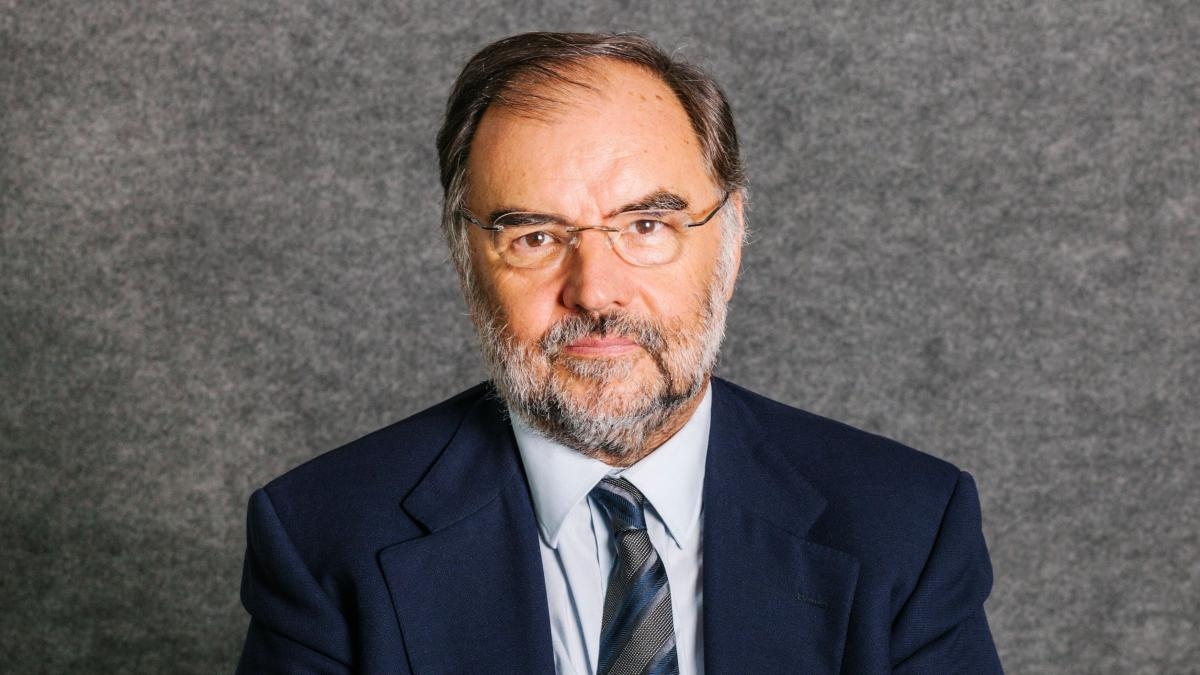 Tasarruflar yatırıma dönüşmez