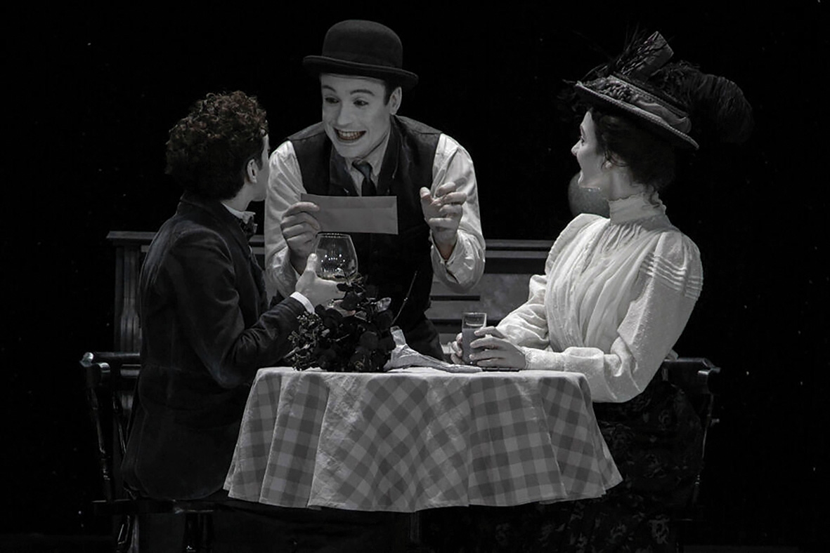Regreso cultural a clases: El nacimiento de Chaplin en el Teatro Théo-Argence