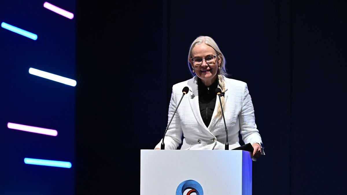 Il presidente fugge in ambasciata: la federazione di tennistavolo indaga dopo lo scandaloso congresso in Qatar
