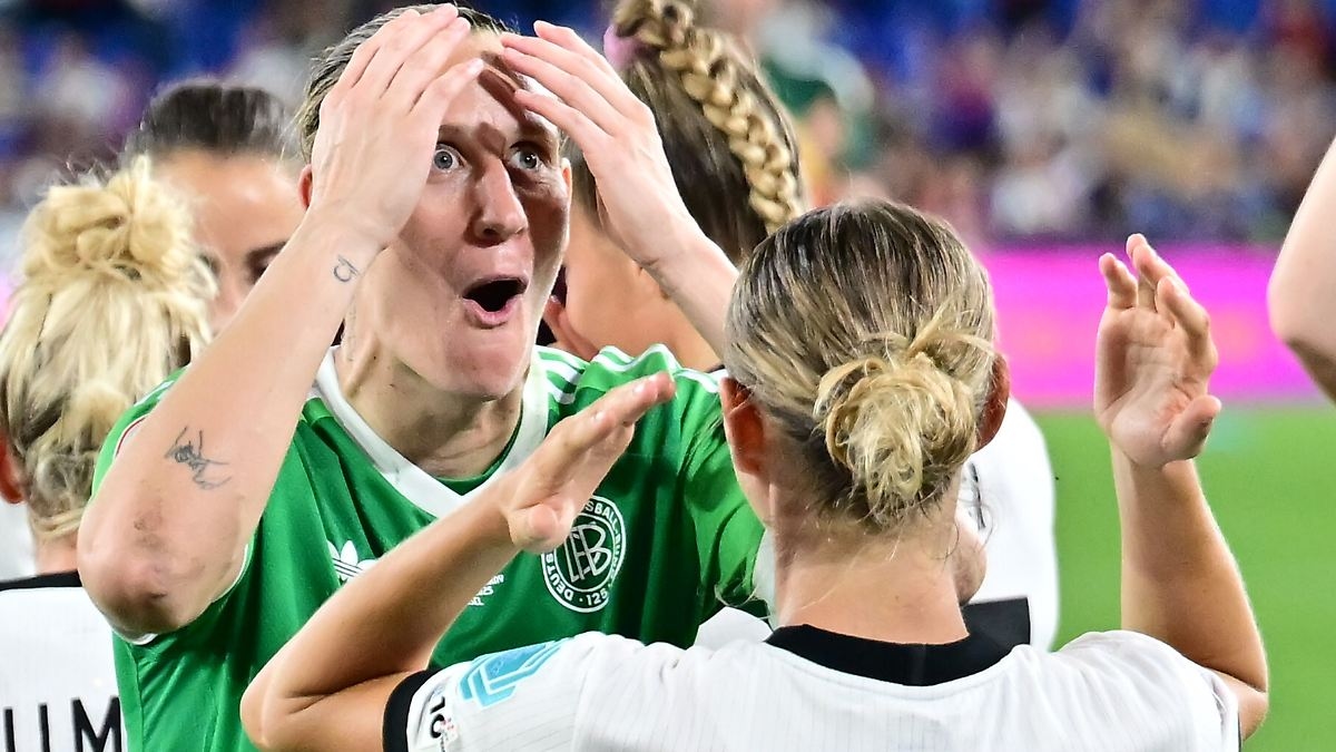 Ann-Katrin Berger does it again: The DFB heroine transforms into a beast during penalties