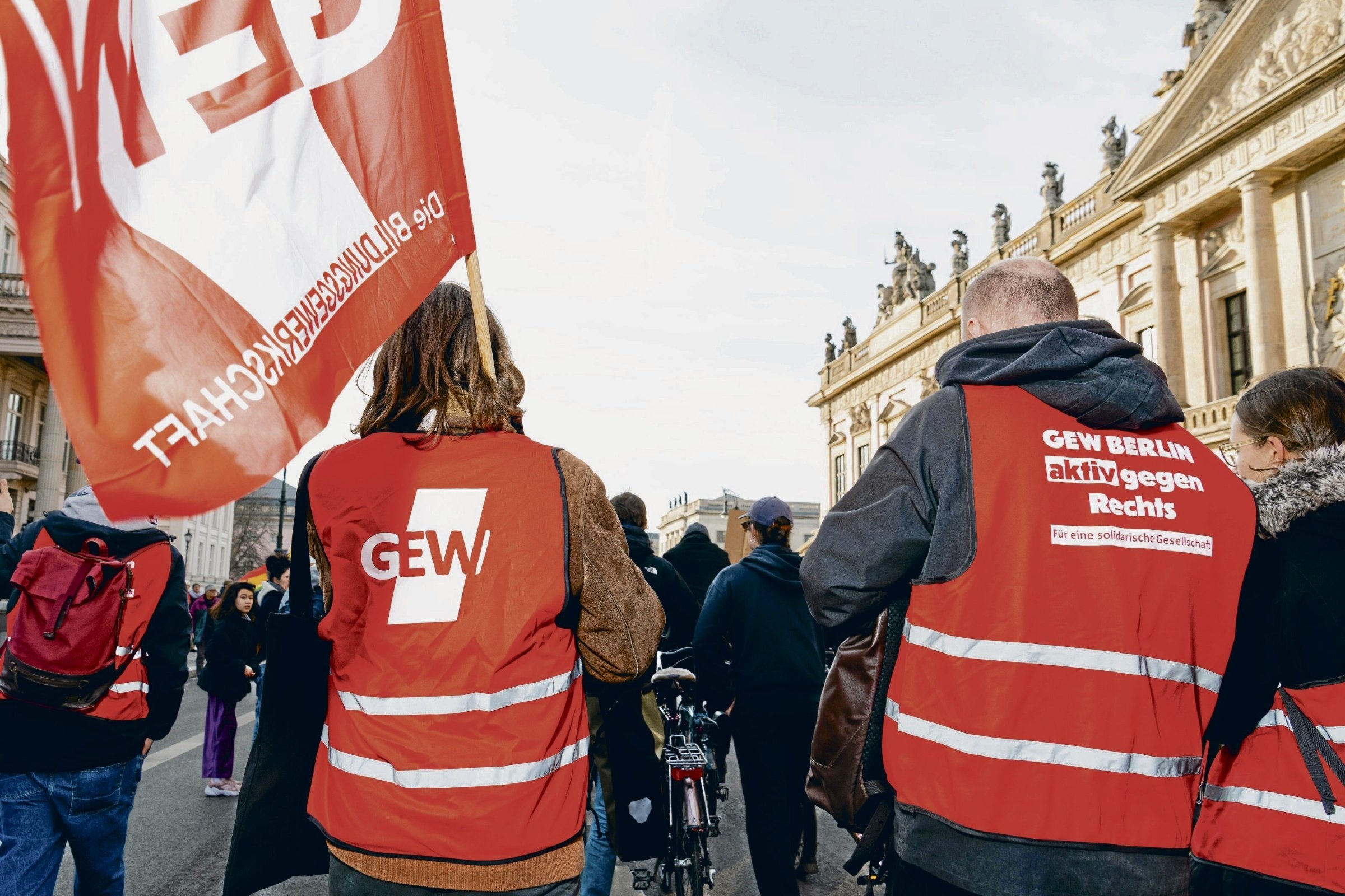 Edukacja i sprawy społeczne | Polityka oszczędnościowa Berlina: cięcia na szeroką skalę