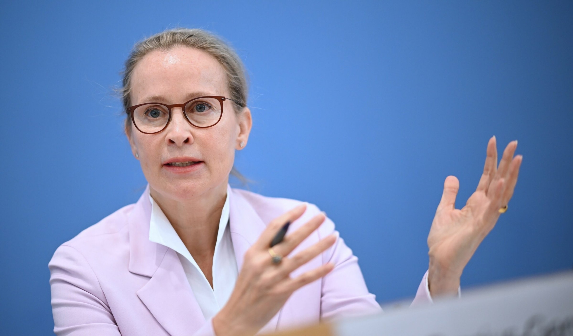 Eleição de juízes | Insatisfação na CDU e no SPD com as ações dos líderes da coalizão