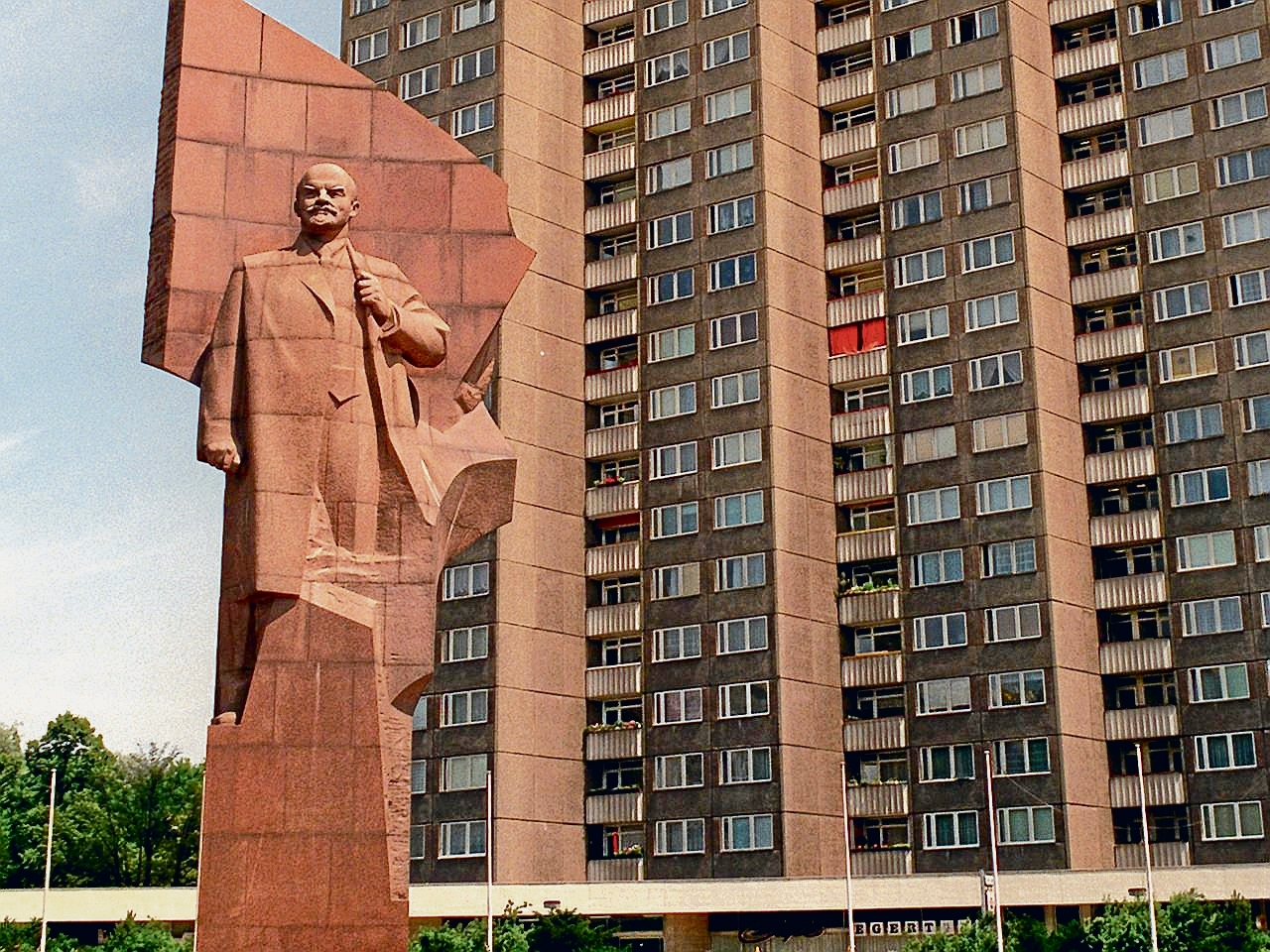 Peter Hacks | Crusade against Communism