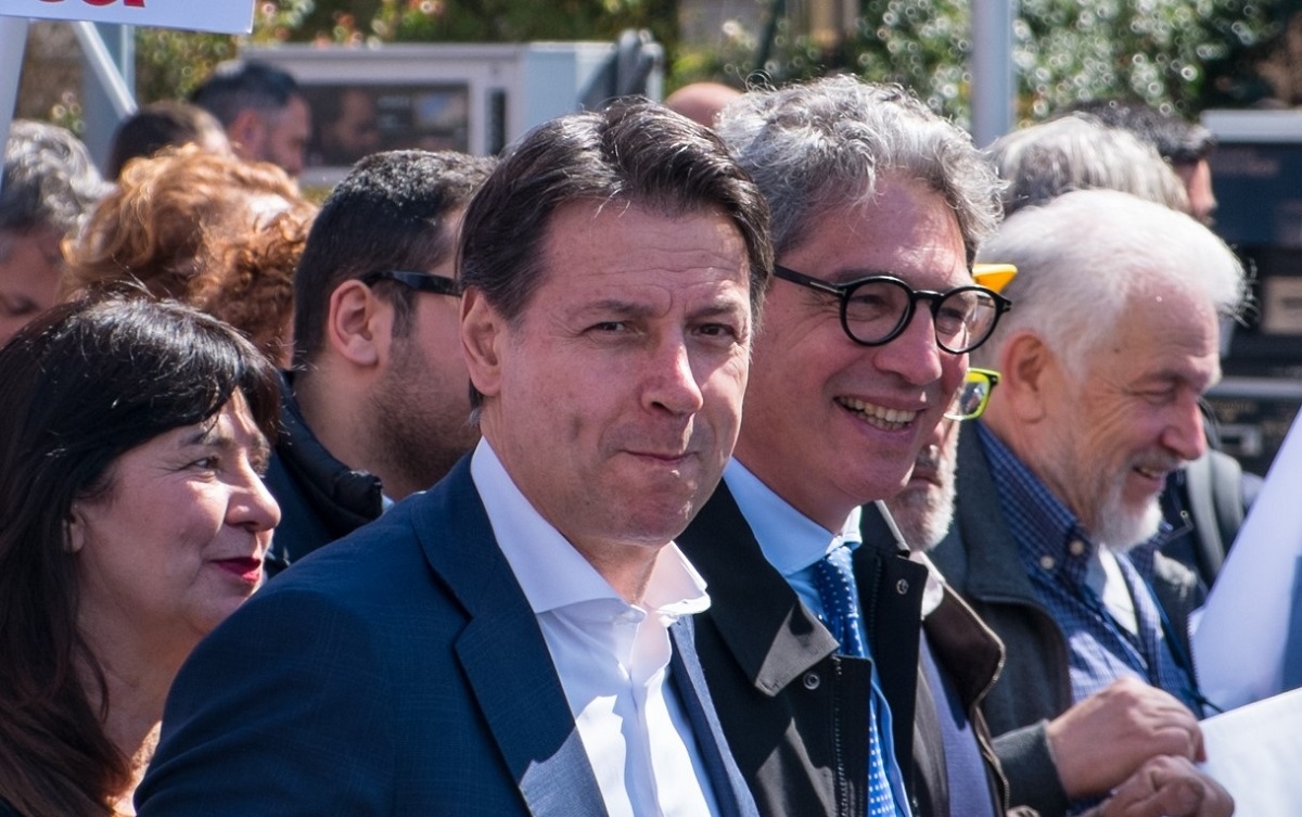 Guerra de Gaza: o duro ataque de Giuseppe Conte: "A Europa e a Itália permanecem vergonhosamente imóveis."