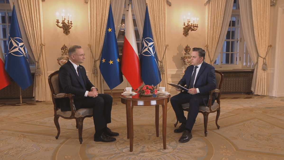 Il presidente Andrzej Duda nel programma "Gość Wydarzeń" [GUARDA]