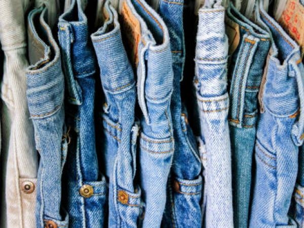 Çift düğmeli kot pantolonlar nasıl giyilir? Temmuz ayının viral TikTok öğesi