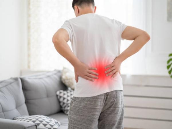 Consider: What are the symptoms when your kidneys aren't working properly?