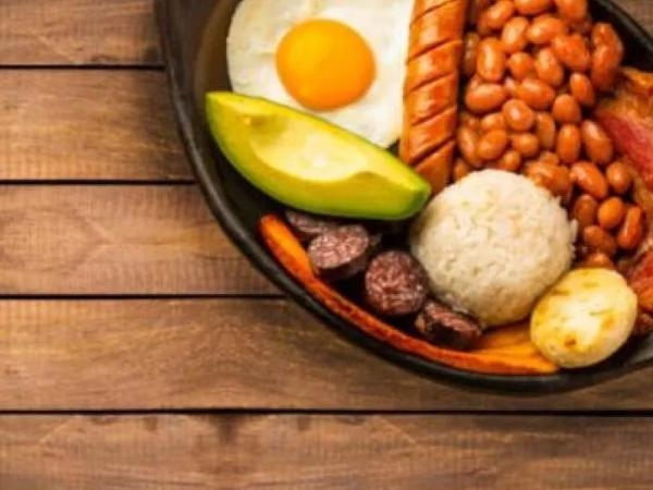 Você gosta de bandeja paisa? É isso que a inteligência artificial diz sobre aqueles que a "odeiam".