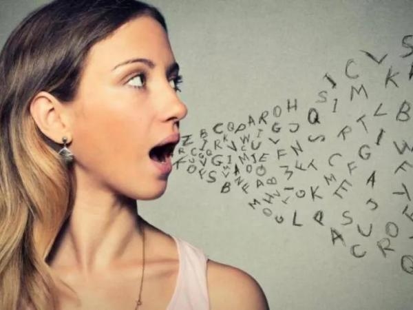 What is the importance of learning English for a Colombian, according to AI?