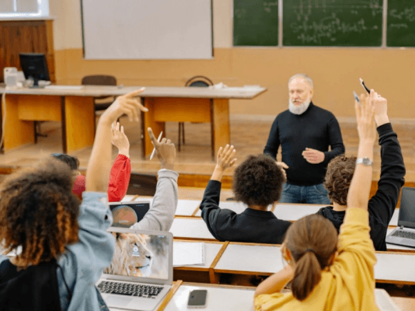 There's a Colombian: the 4 Latin American cities where everyone wants to study