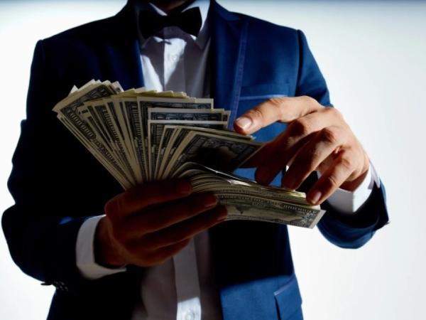 What is a centimillionaire: the amount of money you must have to be in that group