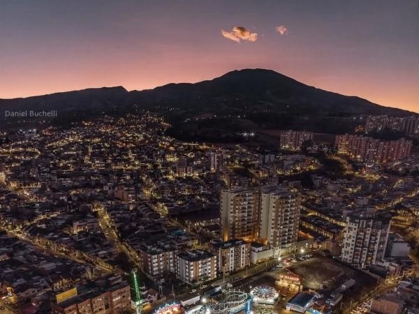 Non è famosa, ma dovrebbe esserlo: la città di Nariño con i suoi splendidi tramonti