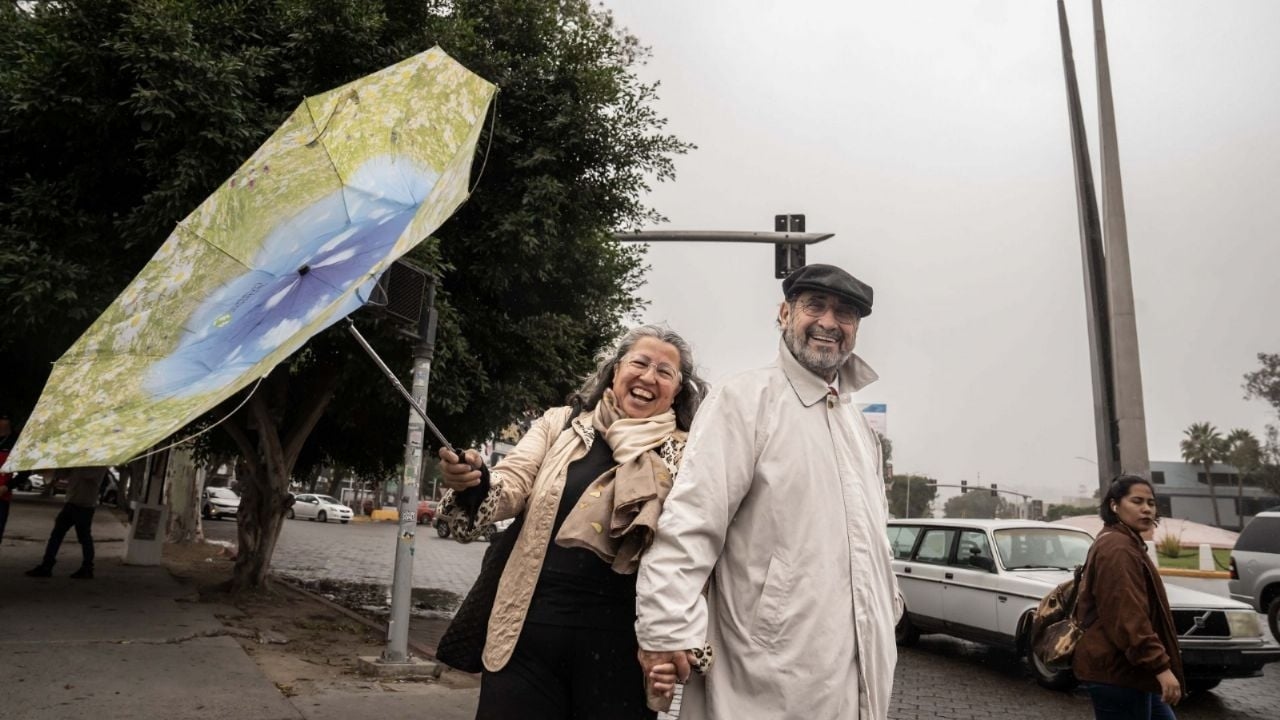 Тропическая волна 40 продолжит приносить в эти штаты дожди, холод и заморозки в четверг.