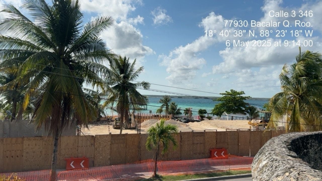 Le tribunal maintient l'arrêt des travaux de construction de Sedena à Laguna Bacalar.
