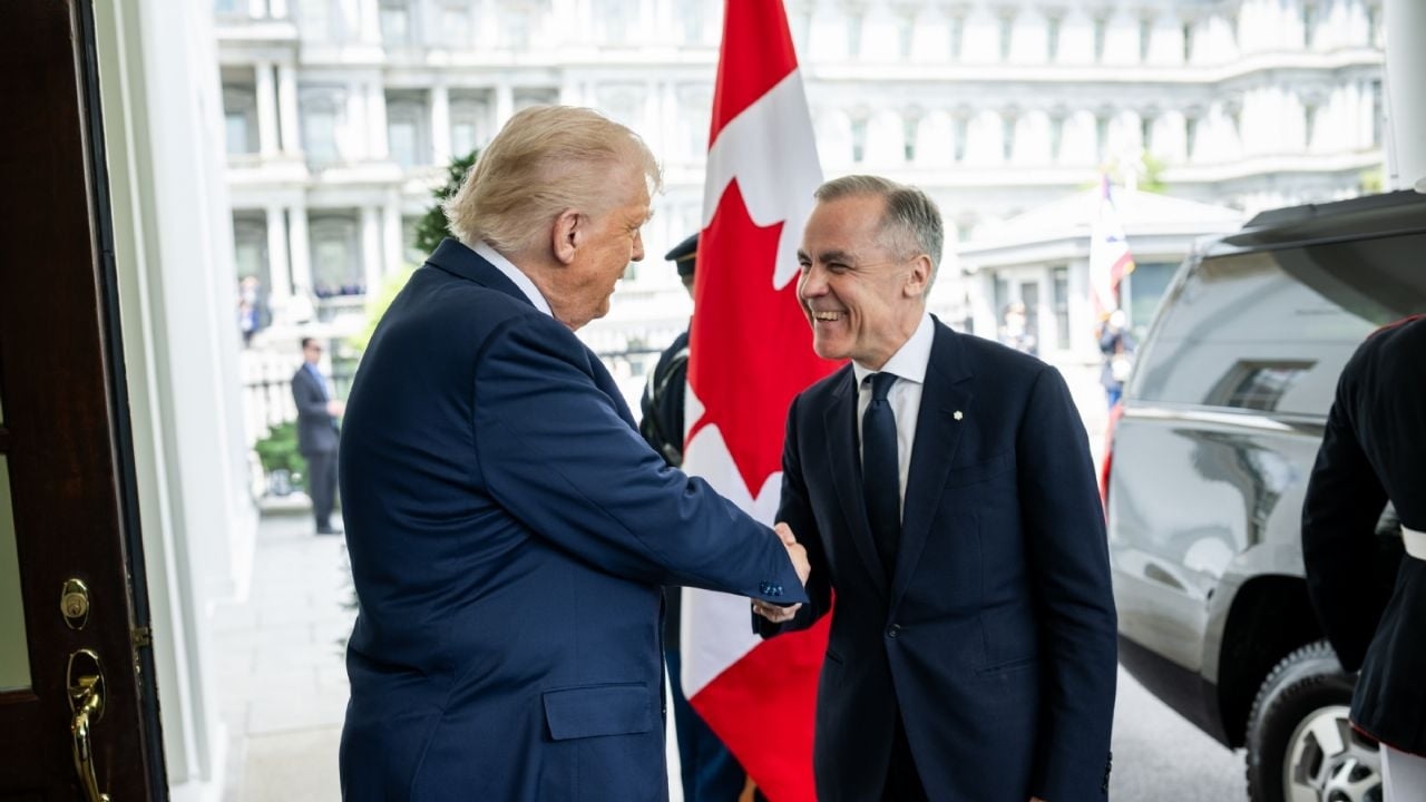 Trump now leads trade war against Canada; announces 35 percent tariff