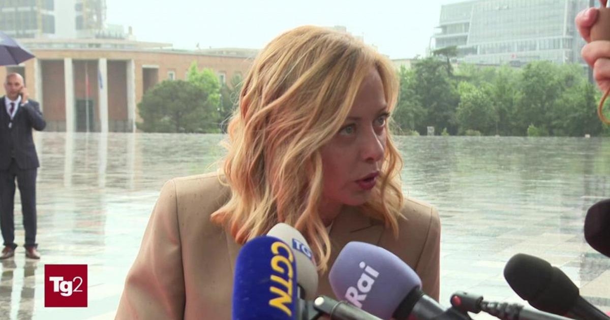 Meloni rivendica scelta di non partecipare a vertice volenterosi: "Non inviamo soldati in Ucraina"