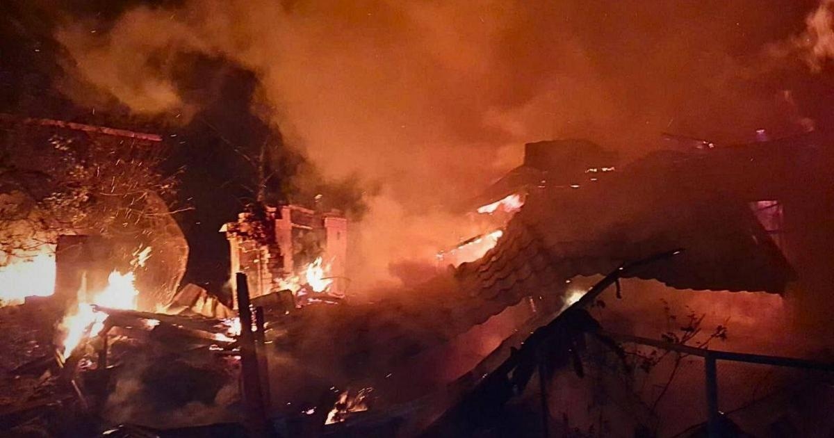 Russische Drohnen greifen Nordosten an, drei Tote