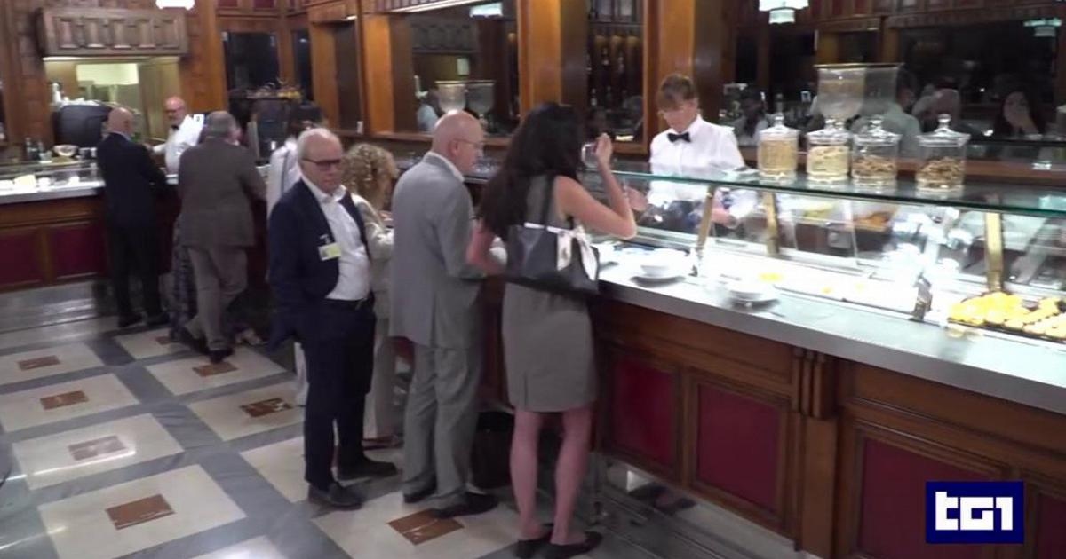La Camera taglia i privilegi alla buvette: ora un caffè costa 1 euro e una pizzetta 3,20
