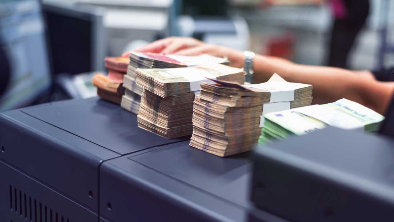Agencia Tributaria, "Quien tiene una cuenta en este Banco nos paga 150 mil euros": y sin embargo fue el más utilizado por los italianos