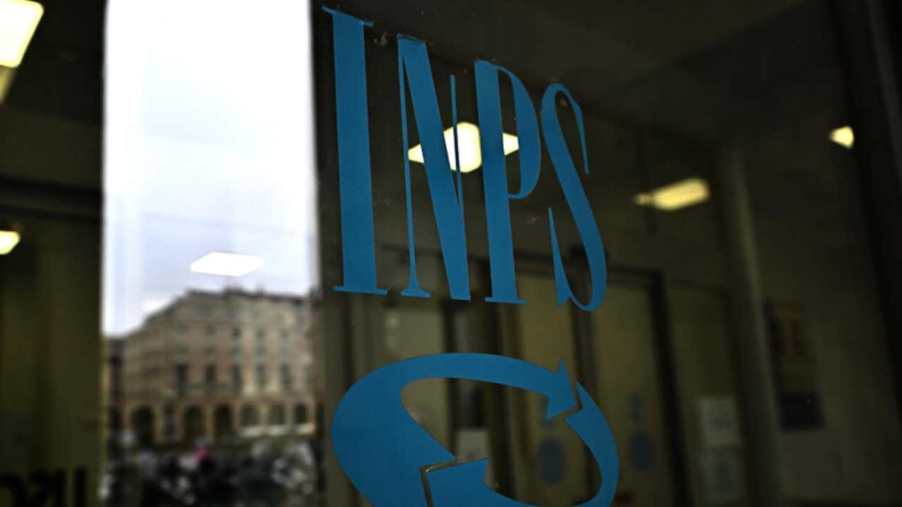 INPS: €2,500 in your bank account for those looking to change jobs | Website already clogged with requests
