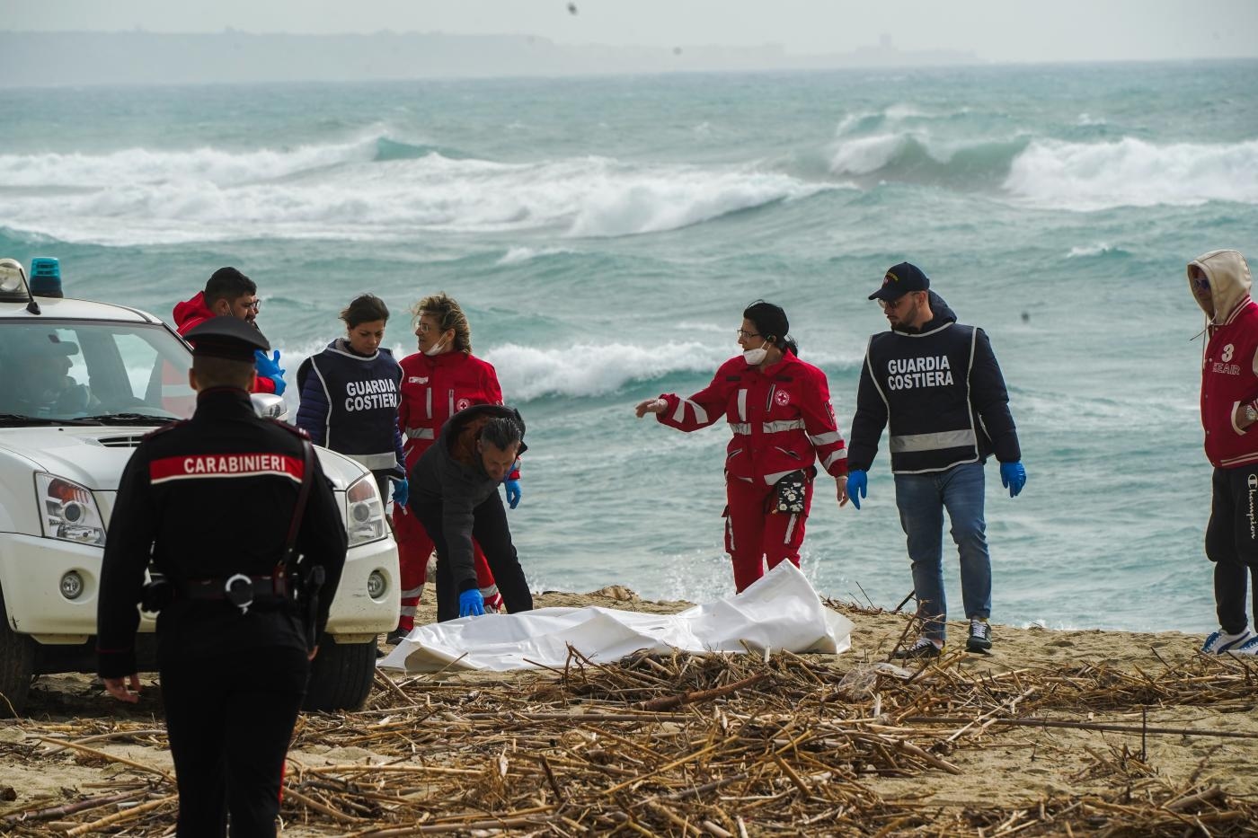 Cutro Massacre: Six Finance Police and Coast Guard officers who failed to rescue the migrant boat will be tried.