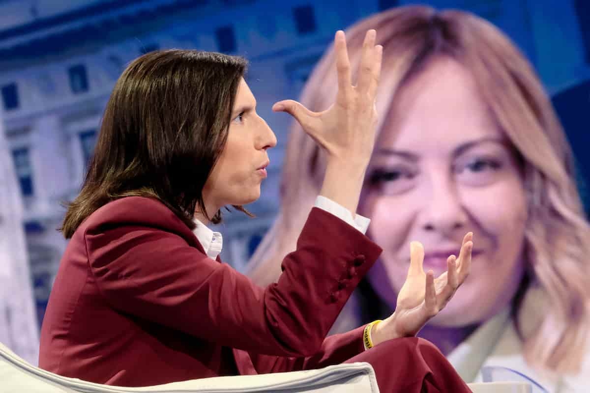 Siyasi Seçim Anketleri: Cenova ve Ravenna'daki Yerel Seçimlerden Sonra Partiler, Son Anket