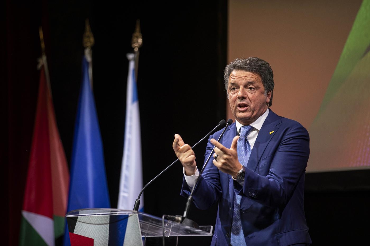 Renzi'nin Meloni'ye sorduğu (cevaplanmamış) sorular: "Gazeteciler neden gözetleniyor?"
