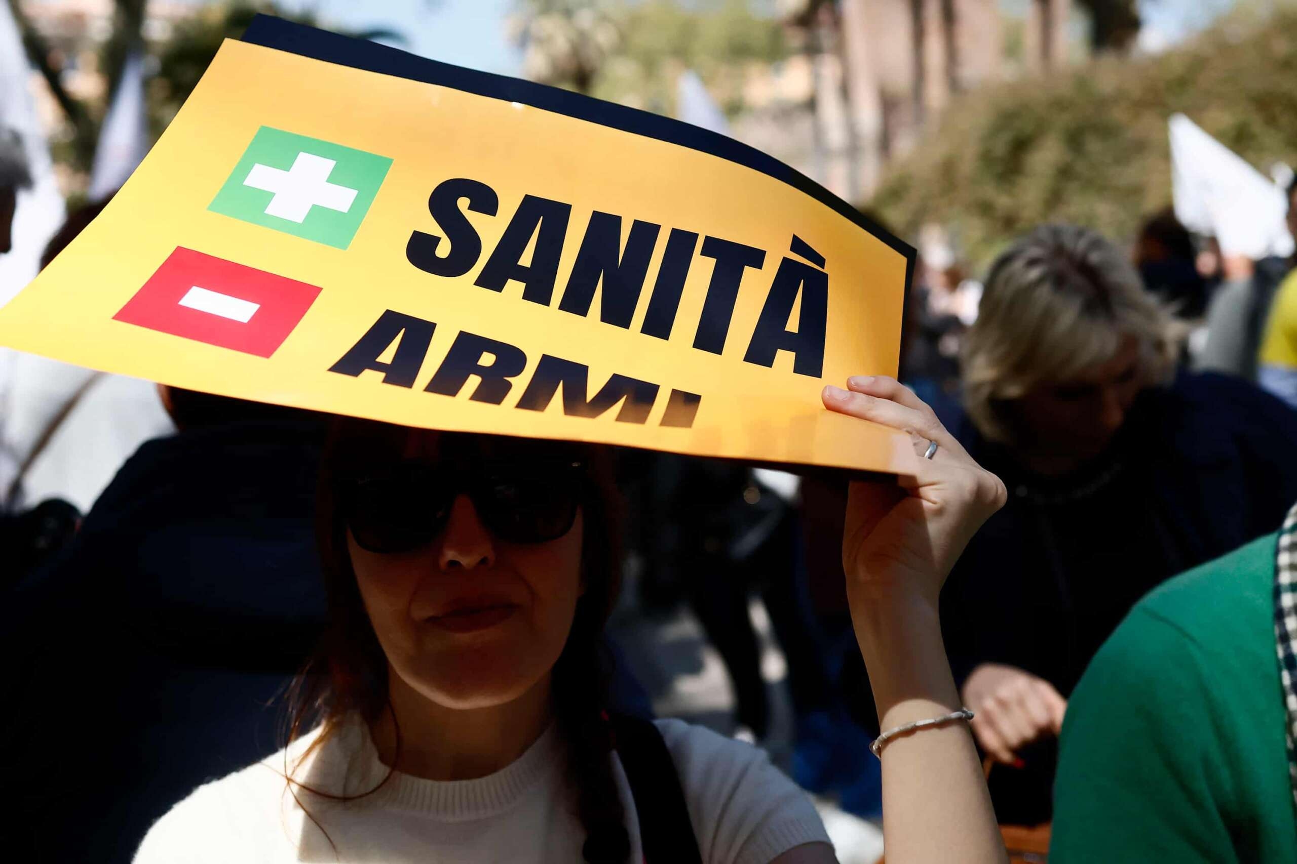 La fuerza de Europa no puede estar en las armas, el desarme es un objetivo