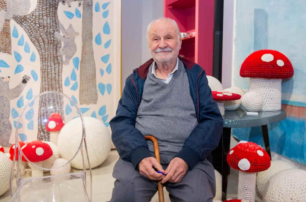 Goffredo Fofi has died: farewell to the critic and essayist, magazine founder, and unique cultural animator in Italy.
