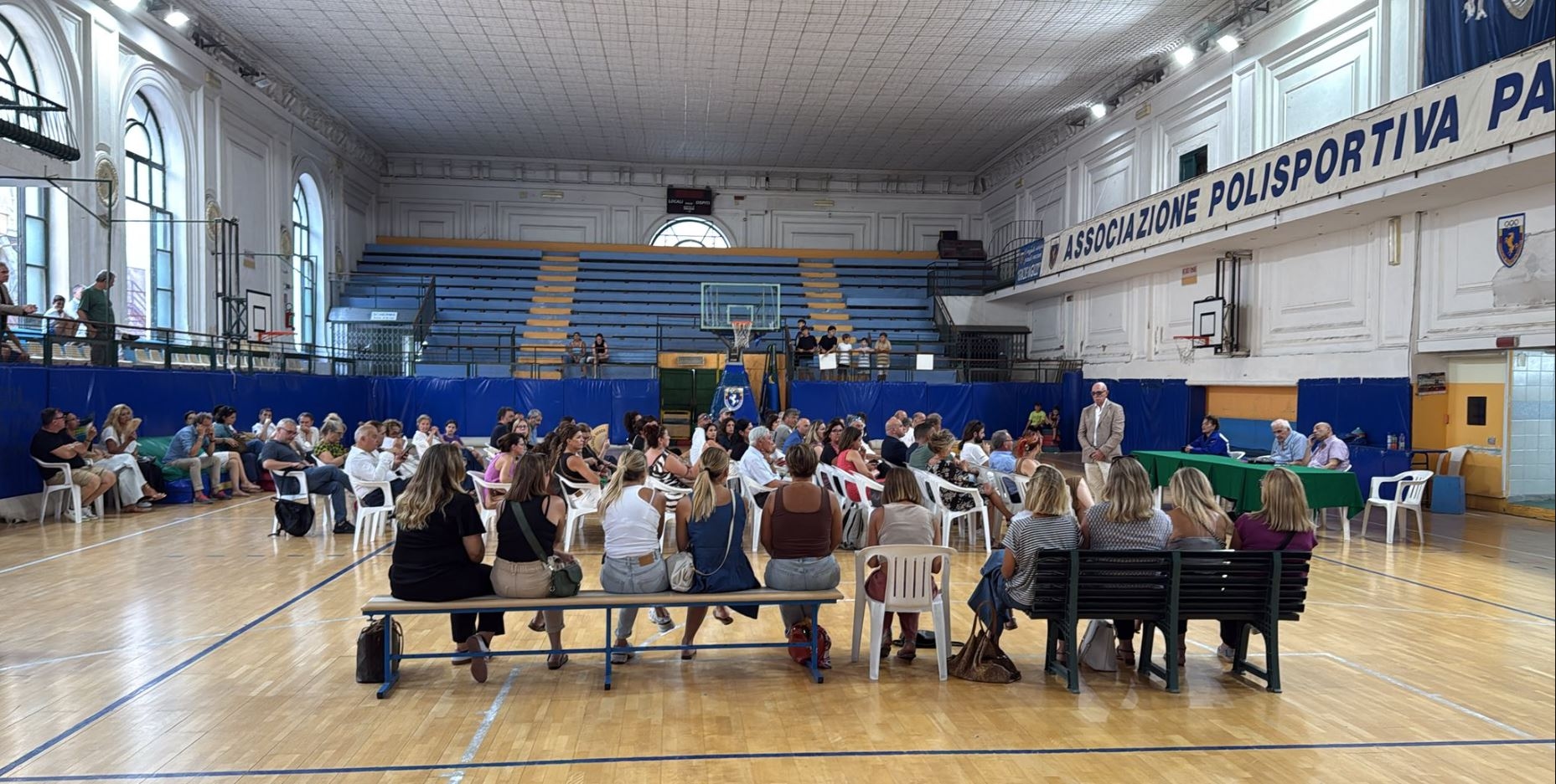 The Partenope case, anger among parents of young people enrolled at the sports club: "Disappointed by the management."