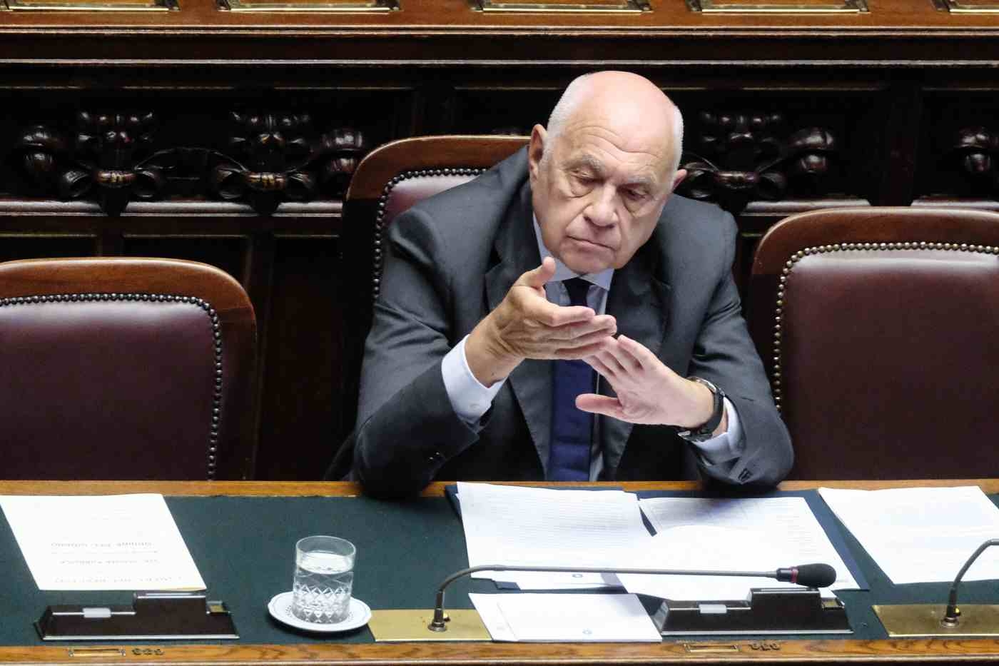 In de gevangenis is het een staatsmoord. De aanklacht van de aanklagers tegen Nordio: "Het gaat niet om aantallen, het gaat om mensen."