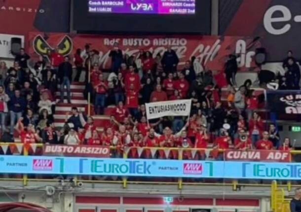 Volleyball - The Adf supporters oppose Uyba's season ticket campaign: "We feel betrayed." - Sports - Varese News