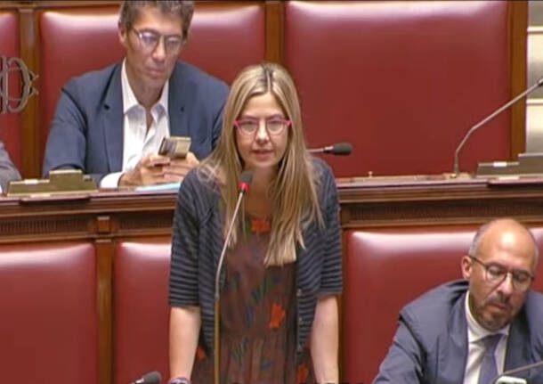 Politiek - Werkende armoede, Gadda: "De regering negeert de realiteit" - Varese News