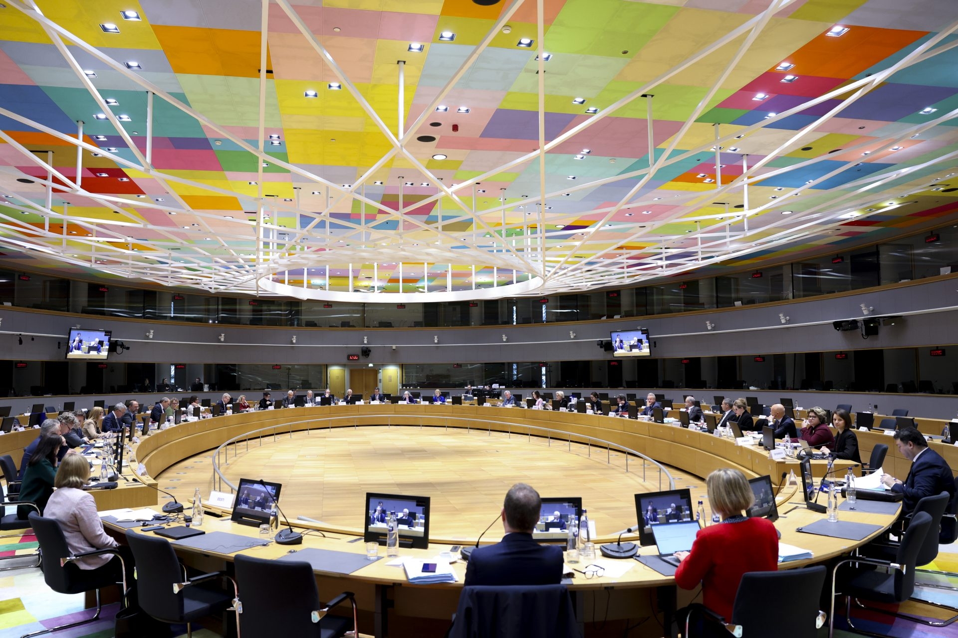 Sustainability, Europe is still completely behind