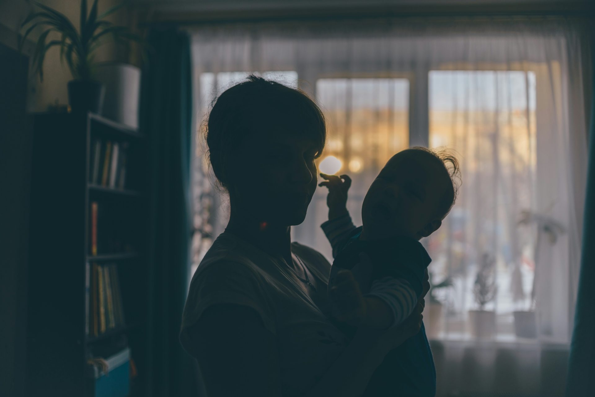 International adoptions: a voice (and perhaps a working group) is missing for their relaunch.