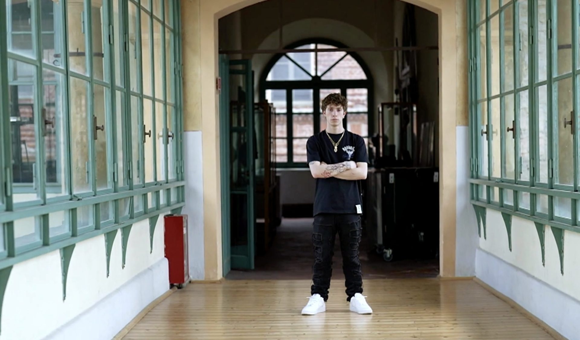 O tempo suspenso entre a escola e o futuro contado pelos protagonistas
