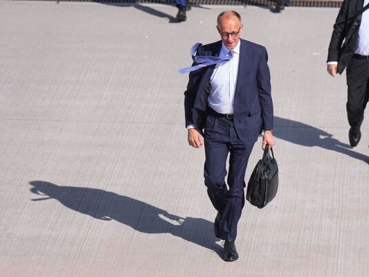 Merz, Macron, Starmer et Tusk ensemble à Kyiv