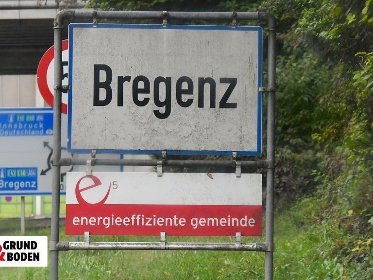 Where a building in Bregenz was sold for 1.35 million euros