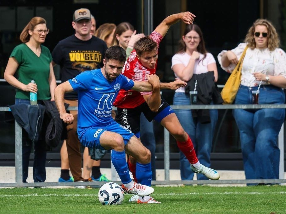 La partita in diretta VOL.AT di Hard con le star di Instagram di Egg